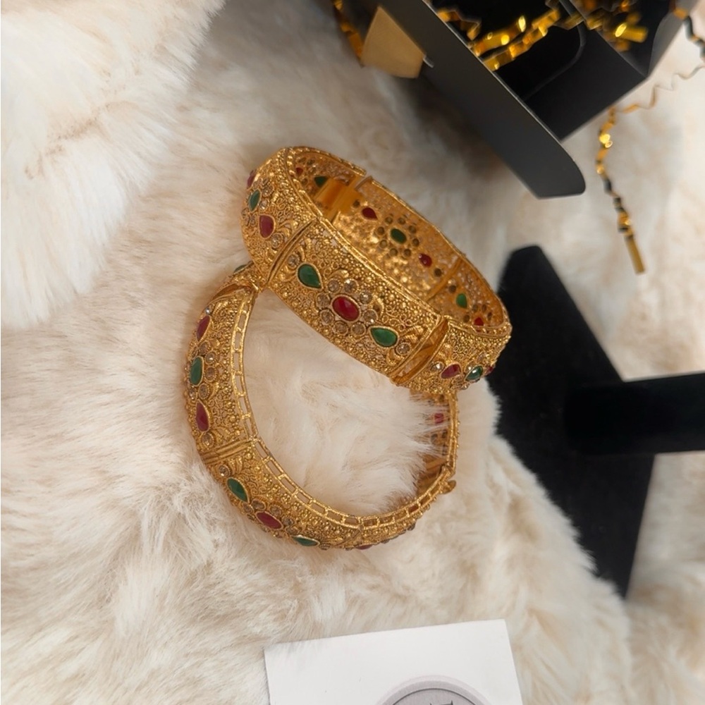 Elegant Gold and Multicolor Bangle Set